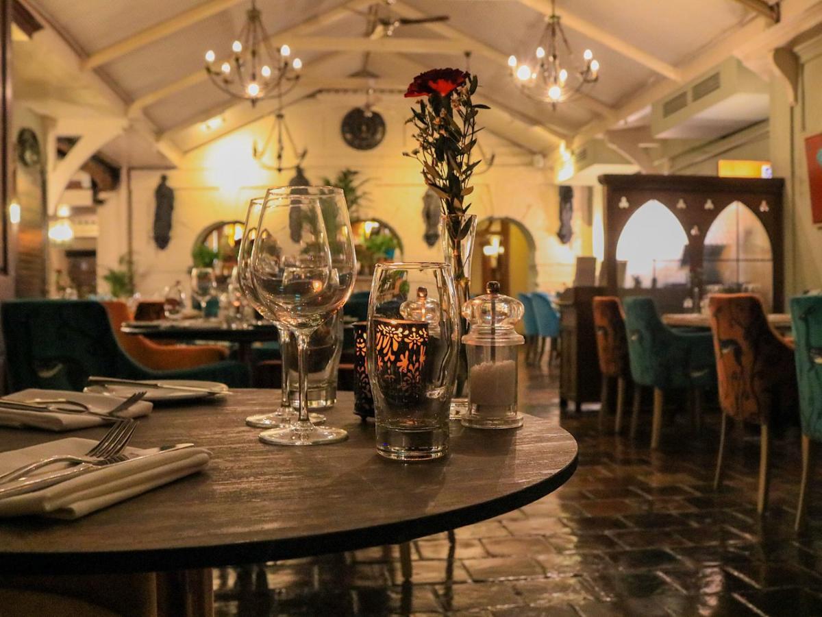 The Maids Head Hotel Norwich Bagian luar foto
